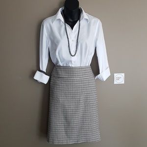 Houndstooth Pencil Skirt